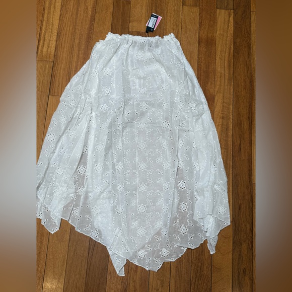 PrettyLittleThing White Eyelet Maxi Skirt Broderie Anglaise Boho US 6 NWT - Picture 6 of 7